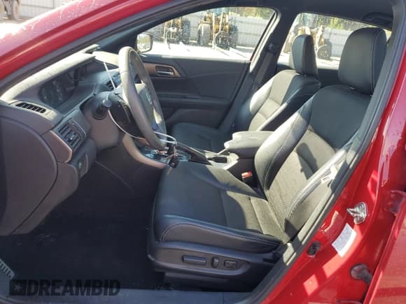 ✅ 2016 Honda Accord Sport • VIN: 1HGCR2F52GA060921 • Lot: 91001265. Wystawiony na Copart z przebiegiem 105 485 mil. Bezpłatny archiwum sprzedaży aukcyjnych z USA i szczegółowy raport historii pojazdu na DreamBid. Zdjęcie 7.