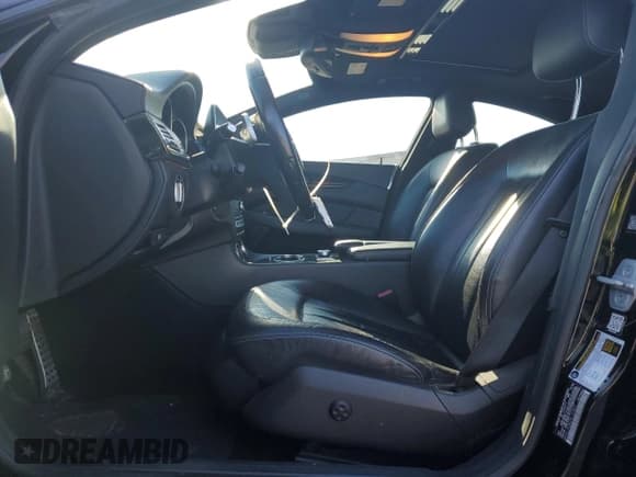 ✅ 2015 Mercedes-Benz CLS 550 • VIN: WDDLJ7DB0FA140847 • Лот: 81821984. Опубликован ранее на Copart с пробегом 134 692 миль. Бесплатный доступ к архиву аукционных продаж из США и подробный отчёт об истории автомобиля на DreamBid. Изображение 7.