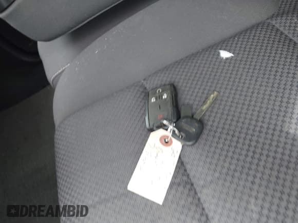 ✅ 2017 GMC Sierra 1500 SLE • VIN: 3GTU2MEC7HG142696 • Lot: 42700748. Listed on IAAI with 132,091 mi. Free auction sales archive from the USA and detailed vehicle history report at DreamBid. Image 11.