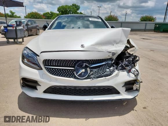 ✅ 2023 Mercedes-Benz C 300 • VIN: W1KWJ8EB5PG128452 • Lot: 64241155. Wystawiony na Copart z przebiegiem 16 972 mil. Bezpłatny archiwum sprzedaży aukcyjnych z USA i szczegółowy raport historii pojazdu na DreamBid. Zdjęcie 5.