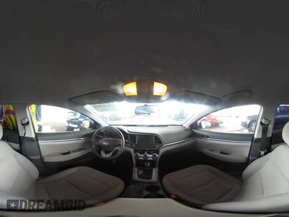 2019 Hyundai Elantra SE z VIN 5NPD74LF2KH487647, wystawiony jako IAAI lot #42182698 z przebiegiem 108 092 mil mil oraz . Historia ofert i sprzedaży dostępna na DreamBid. Obrazek 19.