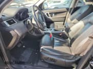 ✅ 2018 Land Rover Discovery Sport SE • VIN: SALCP2RX7JH730861 • Lot: 82716835. Wystawiony na Copart z przebiegiem 89 648 mil. Bezpłatny archiwum sprzedaży aukcyjnych z USA i szczegółowy raport historii pojazdu na DreamBid. Zdjęcie 7.