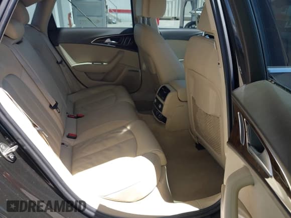 ✅ 2017 Audi A6 Premium Plus • VIN: WAUG8AFC5HN115039 • Лот: 42906250. Опубликован ранее на IAAI с пробегом 57 496 миль. Бесплатный доступ к архиву аукционных продаж из США и подробный отчёт об истории автомобиля на DreamBid. Изображение 8.