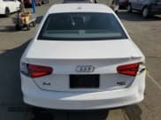 ✅ 2015 Audi A4 • VIN: WAUHFBFL1FA050114 • Лот: 48069515. Опубликован ранее на Copart с пробегом 220 437 миль. Бесплатный доступ к архиву аукционных продаж из США и подробный отчёт об истории автомобиля на DreamBid. Изображение 6.