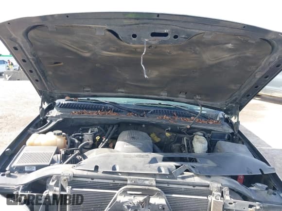 ✅ 2004 GMC Sierra 2500HD SLE • VIN: 1GTHK29UX4E331790 • Lot: 41329365. Wystawiony na IAAI z przebiegiem 214 721 mil. Bezpłatny archiwum sprzedaży aukcyjnych z USA i szczegółowy raport historii pojazdu na DreamBid. Zdjęcie 10.