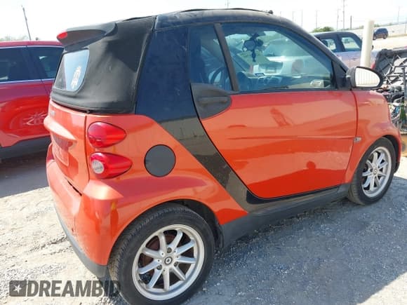 ✅ 2008 Smart fortwo Passion • VIN: WMEEK31X98K133841 • Лот: 42898795. Опубликован ранее на IAAI с пробегом 130 076 миль. Бесплатный доступ к архиву аукционных продаж из США и подробный отчёт об истории автомобиля на DreamBid. Изображение 4.