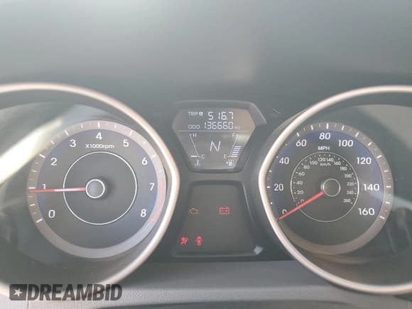 ✅ 2013 Hyundai Elantra SE • VIN: KMHDH6AE0DU020007 • Лот: 69135155. Опубликован ранее на Copart с пробегом 136 660 миль. Бесплатный доступ к архиву аукционных продаж из США и подробный отчёт об истории автомобиля на DreamBid. Изображение 9.