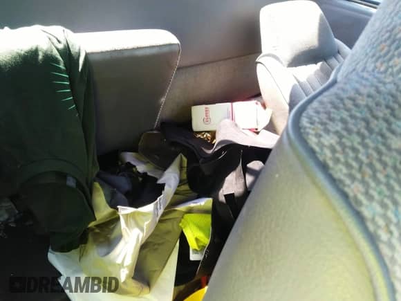 1994 Dodge Dakota с VIN 1B7GG23X0RS512065, выставлен на аукционе IAAI как лот 42641770 с пробегом 194 671 миль миль и . История ставок и продаж доступна на DreamBid. Изображение 8.