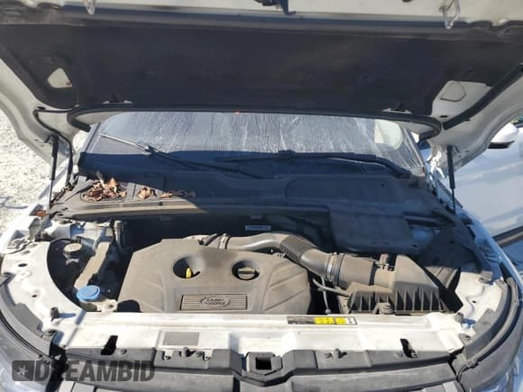 ✅ 2017 Land Rover Range Rover Evoque SE • VIN: SALVP2BG0HH213978 • Лот: 86714215. Опубликован ранее на Copart с пробегом 115 035 миль. Бесплатный доступ к архиву аукционных продаж из США и подробный отчёт об истории автомобиля на DreamBid. Изображение 12.