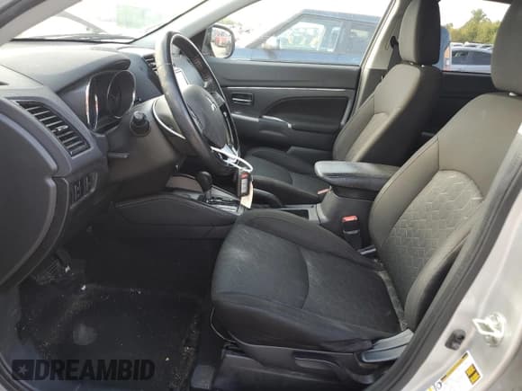 ✅ 2020 Mitsubishi Outlander SE • VIN: JA4AP4AU4LU030182 • Lot: 81996905. Listed on Copart with 119,073 mi. Free auction sales archive from the USA and detailed vehicle history report at DreamBid. Image 7.