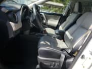 ✅ 2017 Toyota RAV4 Limited • VIN: 2T3YFREV4HW318379 • Lot: 83825435. Wystawiony na Copart z przebiegiem 85 786 mil. Bezpłatny archiwum sprzedaży aukcyjnych z USA i szczegółowy raport historii pojazdu na DreamBid. Zdjęcie 7.