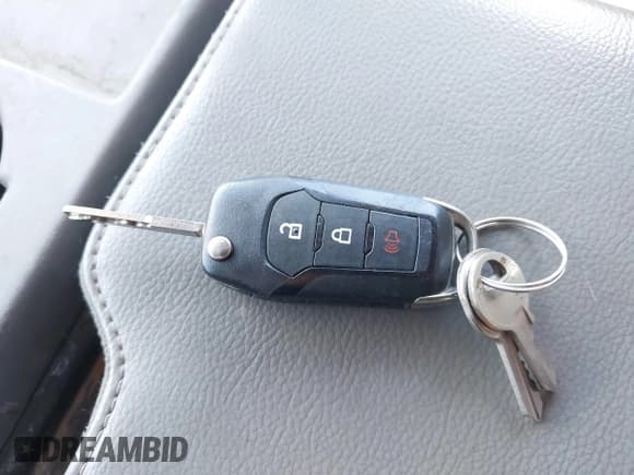 ✅ 2017 Ford F-250 Lariat • VIN: 1FT7W2B67HEC20437 • Lot: 42175020. Wystawiony na IAAI z przebiegiem 32 813 mil. Bezpłatny archiwum sprzedaży aukcyjnych z USA i szczegółowy raport historii pojazdu na DreamBid. Zdjęcie 11.