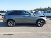 ✅ 2019 Mercedes-Benz GLC 350e • VIN: WDC0G5EB5KF606374 • Lot: 41987972. Listed on IAAI with 59,368 mi. Free auction sales archive from the USA and detailed vehicle history report at DreamBid. Image 14.