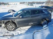 ✅ 2019 Infiniti QX50 Essential • VIN: 3PCAJ5M32KF112130 • Lot: 41327242. Wystawiony na IAAI z przebiegiem 95 028 mil. Bezpłatny archiwum sprzedaży aukcyjnych z USA i szczegółowy raport historii pojazdu na DreamBid. Zdjęcie 15.
