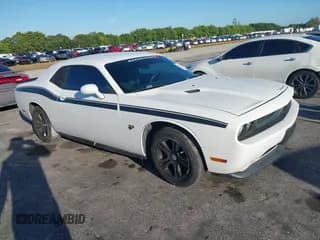✅ 2011 Dodge Challenger • VIN: 2B3CJ4DG2BH570977 • Lot: 41666824. Wystawiony na IAAI z przebiegiem 129 512 mil. Bezpłatny archiwum sprzedaży aukcyjnych z USA i szczegółowy raport historii pojazdu na DreamBid. Zdjęcie 1.