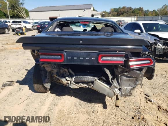 ✅ 2017 Dodge Challenger SXT Plus • VIN: 2C3CDZAG3HH626235 • Lot: 86849435. Listed on Copart with 107,450 mi. Free auction sales archive from the USA and detailed vehicle history report at DreamBid. Image 6.