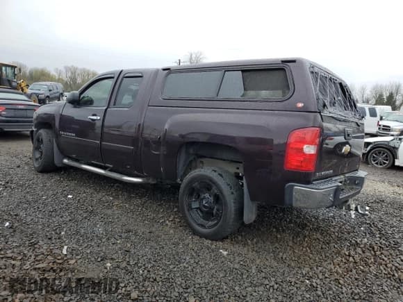 ✅ 2008 Chevrolet Silverado 1500 2LT • VIN: 2GCEC19J281199969 • Lot: 48249804. Listed on Copart with 135,367 mi. Free auction sales archive from the USA and detailed vehicle history report at DreamBid. Image 2.