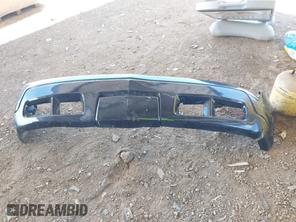 ✅ 2006 Cadillac Escalade • VIN: 1GYEK63N76R120886 • Lot: 43032507. Listed on IAAI with 182,181 mi. Free auction sales archive from the USA and detailed vehicle history report at DreamBid. Image 12.