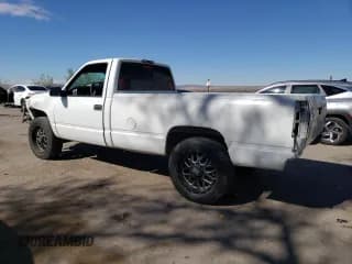 ✅ 2000 Chevrolet Silverado 2500 • VIN: 1GCGC24R4YR191567 • Lot: 48915404. Wystawiony na Copart z przebiegiem 54 231 mil. Bezpłatny archiwum sprzedaży aukcyjnych z USA i szczegółowy raport historii pojazdu na DreamBid. Zdjęcie 2.