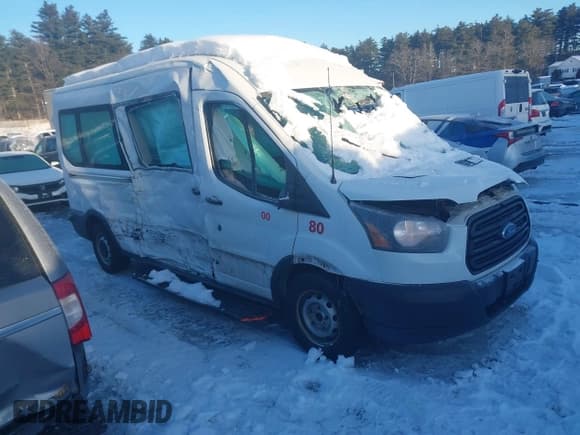 ✅ 2019 Ford Transit Passenger XL • VIN: 1FDZX2CM4KKB42724 • Lot: 41589339. Listed on IAAI with 69,061 mi. Free auction sales archive from the USA and detailed vehicle history report at DreamBid. Image 1.
