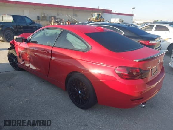 ✅ 2014 BMW 4 Series 435i xDrive • VIN: WBA3R5C51EK188432 • Lot: 41981417. Wystawiony na IAAI z przebiegiem 77 626 mil. Bezpłatny archiwum sprzedaży aukcyjnych z USA i szczegółowy raport historii pojazdu na DreamBid. Zdjęcie 3.