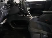 ✅ 2023 Chevrolet Bolt EV 1LT • VIN: 1GBJF1R00P4122912 • Lot: 50049445. Wystawiony na Copart z przebiegiem 65 722 mil. Bezpłatny archiwum sprzedaży aukcyjnych z USA i szczegółowy raport historii pojazdu na DreamBid. Zdjęcie 7.