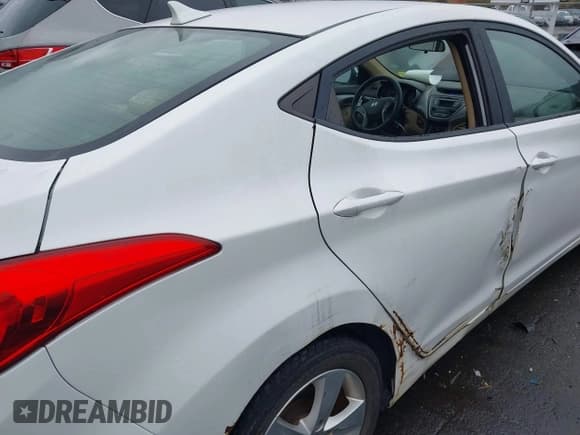 ✅ 2013 Hyundai Elantra GLS • VIN: 5NPDH4AE5DH271902 • Лот: 43568443. Опубликован ранее на IAAI с пробегом 144 473 миль. Бесплатный доступ к архиву аукционных продаж из США и подробный отчёт об истории автомобиля на DreamBid. Изображение 12.