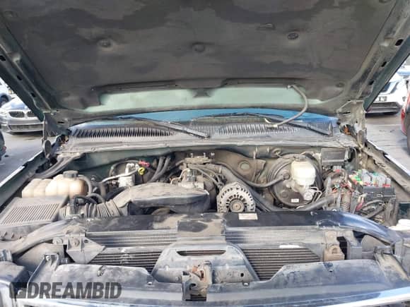 ✅ 2006 Chevrolet Silverado 1500 LS • VIN: 2GCEC13V161225437 • Lot: 43364401. Wystawiony na IAAI z przebiegiem Nie podano mil. Skorzystaj z bezpłatnego archiwum sprzedaży aukcyjnych z USA i zobacz szczegółowy raport historii pojazdu na DreamBid. Zdjęcie 10.