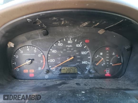 ✅ 1999 Honda Accord EX • VIN: 1HGCG325XXA010608 • Лот: 87250834. Опубликован ранее на Copart с пробегом 212 179 миль. Бесплатный доступ к архиву аукционных продаж из США и подробный отчёт об истории автомобиля на DreamBid. Изображение 9.
