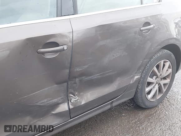 ✅ 2013 Volkswagen Jetta SE • VIN: 3VWDP7AJ4DM374477 • Lot: 43720472. Listed on IAAI with 151,635 mi. Free auction sales archive from the USA and detailed vehicle history report at DreamBid. Image 6.