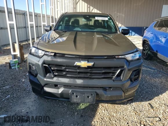 ✅ 2023 Chevrolet Colorado 2WD Work Truck • VIN: 1GCGSBEC4P1175458 • Lot: 92719485. Wystawiony na Copart z przebiegiem 17 189 mil. Bezpłatny archiwum sprzedaży aukcyjnych z USA i szczegółowy raport historii pojazdu na DreamBid. Zdjęcie 5.