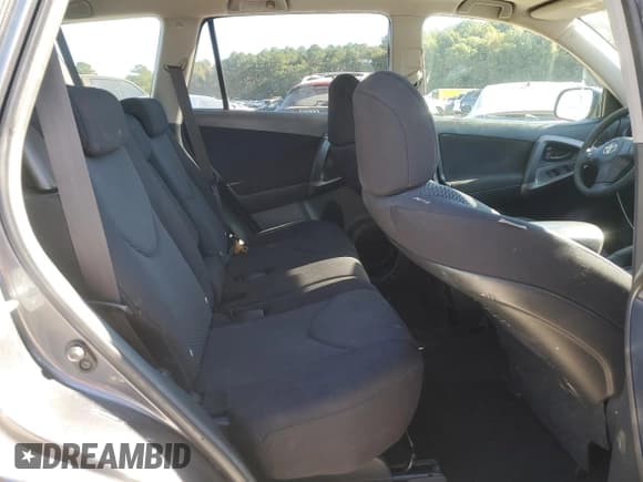 ✅ 2010 Toyota RAV4 Sport • VIN: JTMWF4DV2A5017585 • Лот: 86841195. Опубликован ранее на Copart с пробегом 199 813 миль. Бесплатный доступ к архиву аукционных продаж из США и подробный отчёт об истории автомобиля на DreamBid. Изображение 11.