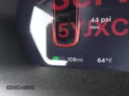 ✅ 2016 Tesla Model X 70D • VIN: 5YJXCAE29GF017459 • Лот: 42458248. Опубликован ранее на IAAI с пробегом 223 001 миль. Бесплатный доступ к архиву аукционных продаж из США и подробный отчёт об истории автомобиля на DreamBid. Изображение 18.