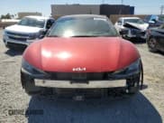 ✅ 2022 Kia EV6 GT-Line • VIN: KNDC44LA6N5033107 • Лот: 66213255. Опубликован ранее на Copart с пробегом 117 979 миль. Бесплатный доступ к архиву аукционных продаж из США и подробный отчёт об истории автомобиля на DreamBid. Изображение 5.