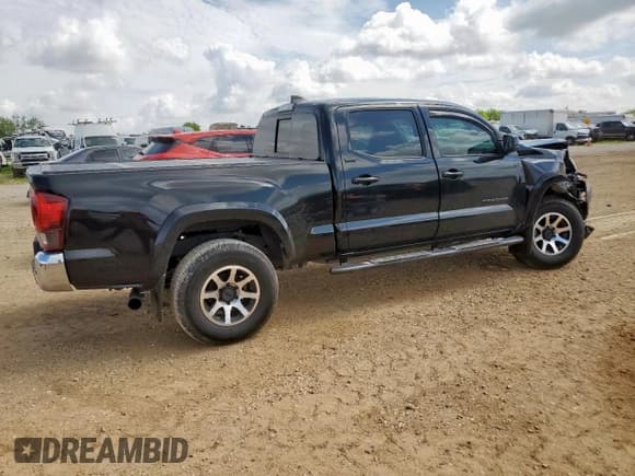 ✅ 2021 Toyota Tacoma SR5 • VIN: 3TMBZ5DN2MM031187 • Lot: 63939805. Listed on Copart with 43,372 mi. Free auction sales archive from the USA and detailed vehicle history report at DreamBid. Image 3.