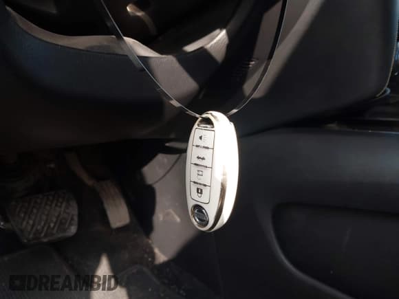 ✅ 2016 Nissan Pathfinder SV • VIN: 5N1AR2MM4GC668312 • Lot: 42774608. Wystawiony na IAAI z przebiegiem 163 512 mil. Bezpłatny archiwum sprzedaży aukcyjnych z USA i szczegółowy raport historii pojazdu na DreamBid. Zdjęcie 11.