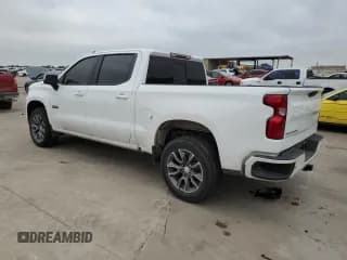 ✅ 2021 Chevrolet Silverado 1500 LT • VIN: 1GCPWCED8MZ301112 • Lot: 71391704. Wystawiony na Copart z przebiegiem 89 027 mil. Bezpłatny archiwum sprzedaży aukcyjnych z USA i szczegółowy raport historii pojazdu na DreamBid. Zdjęcie 2.