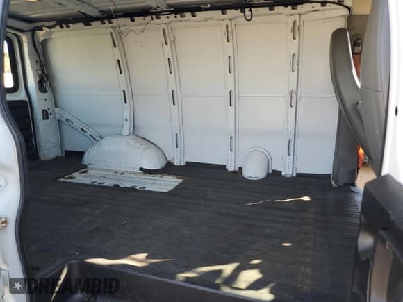 ✅ 2013 Chevrolet Express Cargo • VIN: 1GCZGTCBXD1120969 • Lot: 76151454. Listed on Copart with 130,963 mi. Free auction sales archive from the USA and detailed vehicle history report at DreamBid. Image 12.