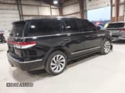 ✅ 2022 Lincoln Navigator Reserve • VIN: 5LMJJ2LT3NEL15090 • Лот: 43728214. Опубликован ранее на IAAI с пробегом 39 473 миль. Бесплатный доступ к архиву аукционных продаж из США и подробный отчёт об истории автомобиля на DreamBid. Изображение 4.
