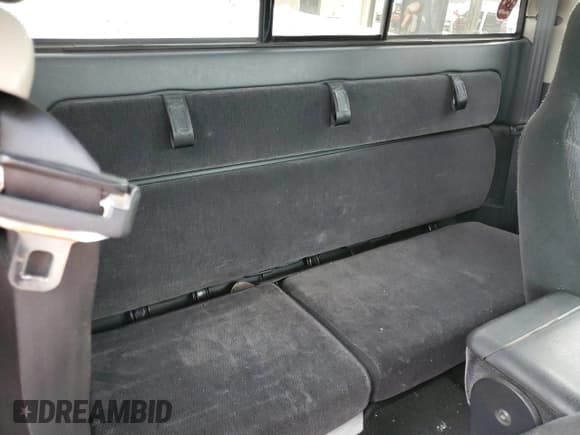 ✅ 2002 Dodge Dakota Sport • VIN: 1B7GL32N12S526242 • Lot: 49845115. Wystawiony na Copart z przebiegiem 163 571 mil. Bezpłatny archiwum sprzedaży aukcyjnych z USA i szczegółowy raport historii pojazdu na DreamBid. Zdjęcie 10.