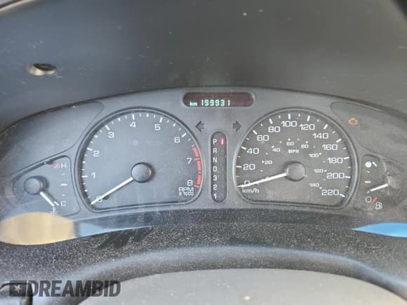 ✅ 2000 Oldsmobile Intrigue GX • VIN: 1G3WH52H1YF179743 • Lot: 93461905. Wystawiony na Copart z przebiegiem 199 931 mil. Bezpłatny archiwum sprzedaży aukcyjnych z USA i szczegółowy raport historii pojazdu na DreamBid. Zdjęcie 9.