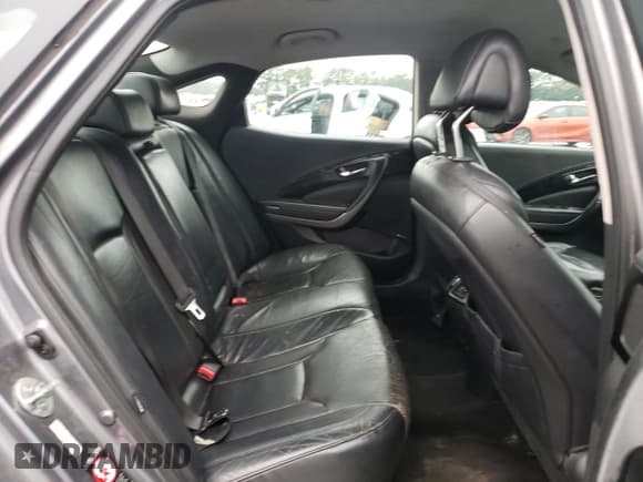 ✅ 2012 Hyundai Azera • VIN: KMHFG4JG2CA139985 • Лот: 67870295. Опубликован ранее на Copart с пробегом 172 977 миль. Бесплатный доступ к архиву аукционных продаж из США и подробный отчёт об истории автомобиля на DreamBid. Изображение 10.