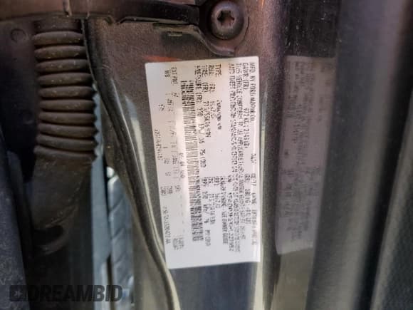 ✅ 2017 Ford Focus SE • VIN: 1FADP3F2XHL327982 • Lot: 91431365. Listed on Copart with 192,412 mi. Free auction sales archive from the USA and detailed vehicle history report at DreamBid. Image 12.