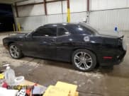 ✅ 2021 Dodge Challenger R/T • VIN: 2C3CDZBT4MH571140 • Lot: 46240254. Wystawiony na Copart z przebiegiem 61 437 mil. Bezpłatny archiwum sprzedaży aukcyjnych z USA i szczegółowy raport historii pojazdu na DreamBid. Zdjęcie 2.