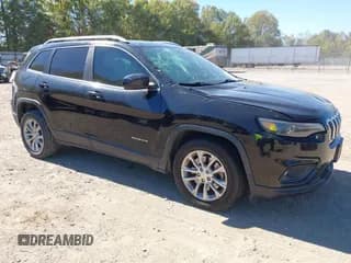 ✅ 2019 Jeep Cherokee Latitude • VIN: 1C4PJLCB7KD109027 • Lot: 43438939. Wystawiony na IAAI z przebiegiem 166 383 mil. Bezpłatny archiwum sprzedaży aukcyjnych z USA i szczegółowy raport historii pojazdu na DreamBid. Zdjęcie 1.