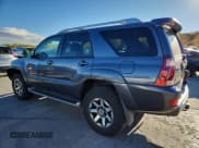 ✅ 2004 Toyota 4Runner Limited • VIN: JTEBT17R148012106 • Lot: 82574095. Listed on Copart with 250,372 mi. Free auction sales archive from the USA and detailed vehicle history report at DreamBid. Image 2.