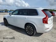 ✅ 2022 Volvo XC90 Momentum • VIN: YV4102CK0N1830876 • Lot: 58847835. Listed on Copart with 41,286 mi. Free auction sales archive from the USA and detailed vehicle history report at DreamBid. Image 2.