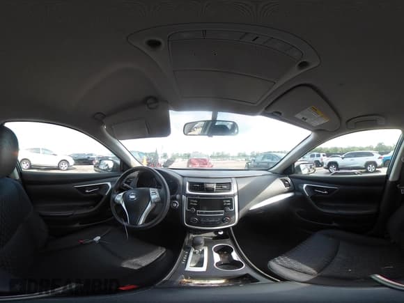 ✅ 2017 Nissan Altima S • VIN: 1N4AL3AP0HC147105 • Lot: 43075568. Wystawiony na IAAI z przebiegiem 74 286 mil. Bezpłatny archiwum sprzedaży aukcyjnych z USA i szczegółowy raport historii pojazdu na DreamBid. Zdjęcie 18.