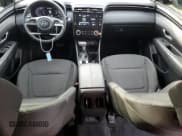 ✅ 2022 Hyundai Tucson SEL • VIN: 5NMJB3AE1NH150569 • Lot: 63420934. Wystawiony na Copart z przebiegiem 16 941 mil. Bezpłatny archiwum sprzedaży aukcyjnych z USA i szczegółowy raport historii pojazdu na DreamBid. Zdjęcie 8.