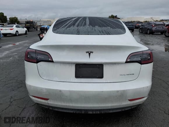✅ 2020 Tesla Model 3 Long Range • VIN: 5YJ3E1EB6LF735702 • Lot: 86524175. Wystawiony na Copart z przebiegiem 155 211 mil. Bezpłatny archiwum sprzedaży aukcyjnych z USA i szczegółowy raport historii pojazdu na DreamBid. Zdjęcie 6.